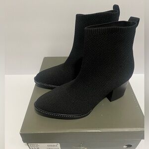 Style & Co Women's Grantt Flyknit Booties Size 6.5